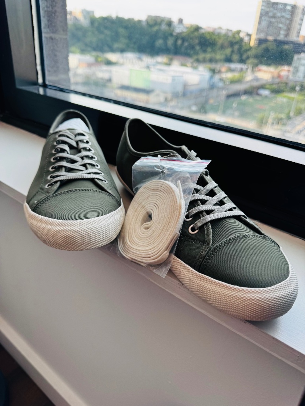 SeaVees Army Issue Sneaker Low Standard - Size 11 - New***
